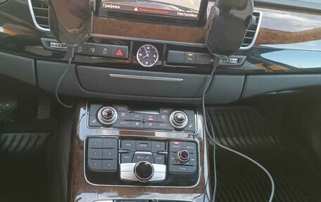 Audi A8, 2015 год, 2 350 000 рублей, 11 фотография