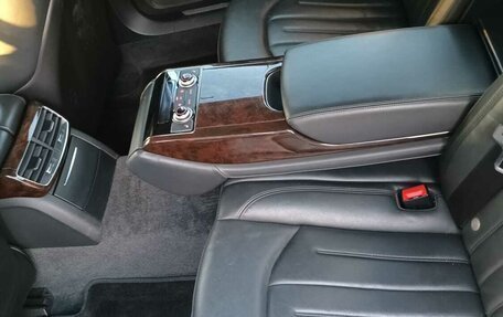 Audi A8, 2015 год, 2 350 000 рублей, 4 фотография