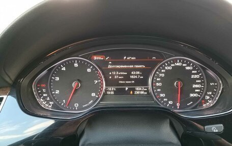 Audi A8, 2015 год, 2 350 000 рублей, 12 фотография