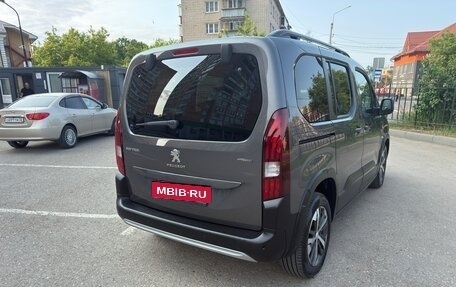 Peugeot Rifter I, 2019 год, 1 900 000 рублей, 3 фотография