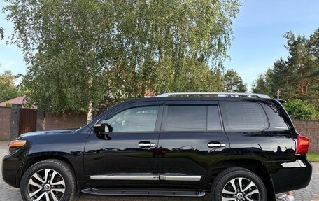 Toyota Land Cruiser 200, 2015 год, 4 300 000 рублей, 7 фотография