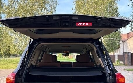 Toyota Land Cruiser 200, 2015 год, 4 300 000 рублей, 6 фотография