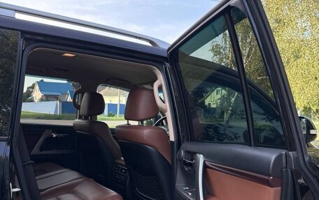 Toyota Land Cruiser 200, 2015 год, 4 300 000 рублей, 8 фотография