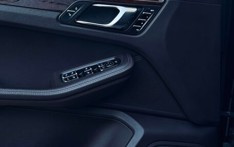 Porsche Macan I рестайлинг, 2014 год, 3 400 000 рублей, 13 фотография