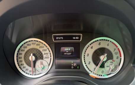 Mercedes-Benz A-Класс, 2014 год, 1 700 000 рублей, 30 фотография