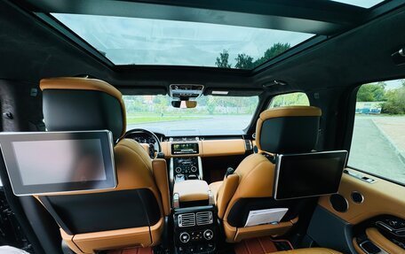 Land Rover Range Rover IV рестайлинг, 2019 год, 10 500 000 рублей, 20 фотография