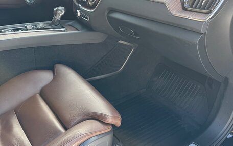 Volvo XC60 II, 2019 год, 3 950 000 рублей, 7 фотография