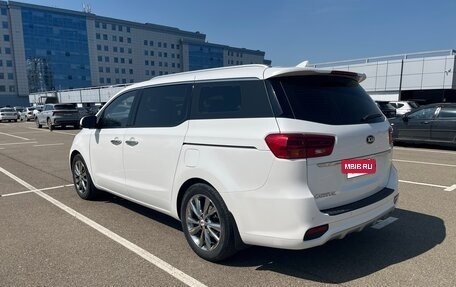 KIA Carnival III, 2019 год, 3 000 000 рублей, 3 фотография