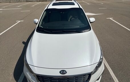 KIA Carnival III, 2019 год, 3 000 000 рублей, 9 фотография