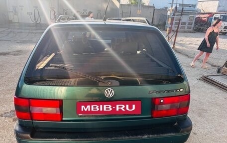 Volkswagen Passat B4, 1995 год, 240 000 рублей, 4 фотография