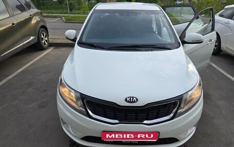KIA Rio III рестайлинг, 2014 год, 1 075 000 рублей, 23 фотография