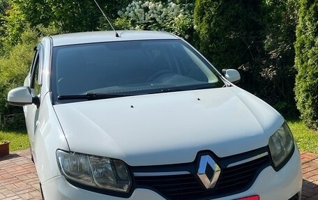 Renault Sandero II рестайлинг, 2016 год, 870 000 рублей, 6 фотография