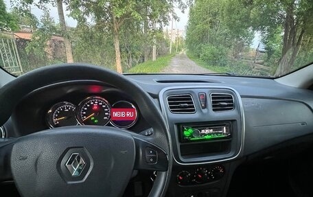 Renault Sandero II рестайлинг, 2016 год, 870 000 рублей, 9 фотография