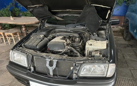 Mercedes-Benz C-Класс, 1999 год, 470 000 рублей, 4 фотография