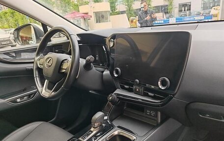 Lexus NX, 2021 год, 3 510 000 рублей, 21 фотография