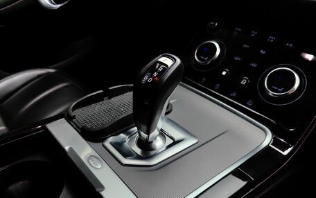 Land Rover Range Rover Evoque II, 2019 год, 3 227 000 рублей, 36 фотография