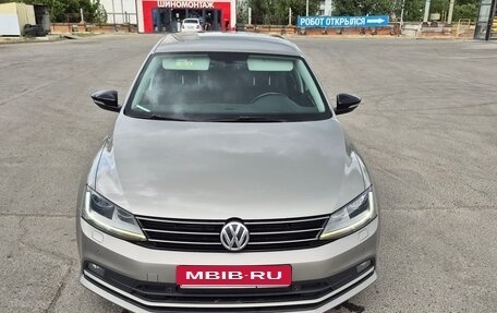 Volkswagen Jetta VI, 2017 год, 1 390 000 рублей, 6 фотография