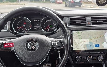 Volkswagen Jetta VI, 2017 год, 1 390 000 рублей, 8 фотография