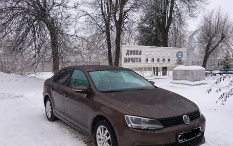 Volkswagen Jetta VI, 2012 год, 650 000 рублей, 1 фотография