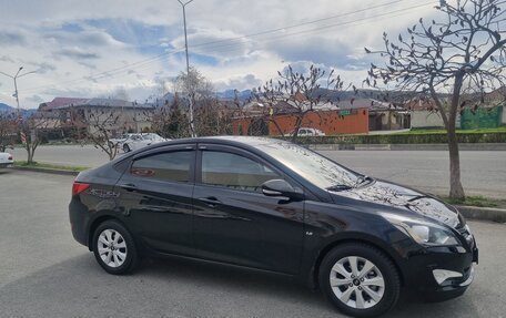 Hyundai Solaris II рестайлинг, 2016 год, 970 000 рублей, 3 фотография