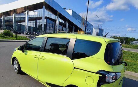 Toyota Sienta II, 2018 год, 1 599 000 рублей, 2 фотография