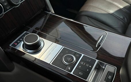 Land Rover Range Rover IV рестайлинг, 2014 год, 3 290 000 рублей, 21 фотография
