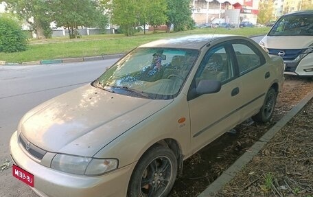 Mazda 323, 1998 год, 150 000 рублей, 1 фотография