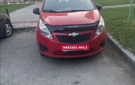 Chevrolet Spark III, 2011 год, 420 000 рублей, 3 фотография