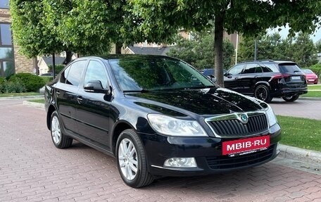 Skoda Octavia, 2011 год, 870 000 рублей, 2 фотография