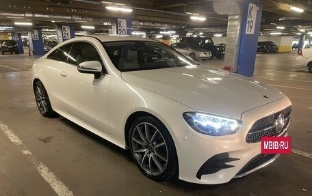 Mercedes-Benz E-Класс, 2021 год, 5 636 000 рублей, 2 фотография