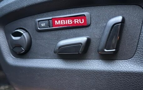 Volkswagen Multivan T6 рестайлинг, 2018 год, 5 700 000 рублей, 19 фотография