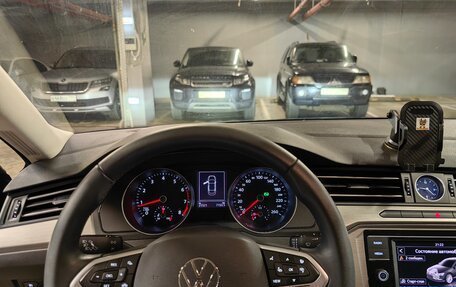 Volkswagen Passat B8 рестайлинг, 2017 год, 2 300 000 рублей, 5 фотография