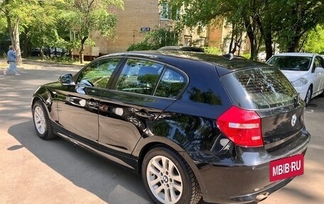 BMW 1 серия, 2011 год, 1 199 000 рублей, 3 фотография