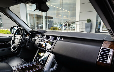 Land Rover Range Rover IV рестайлинг, 2019 год, 6 247 000 рублей, 11 фотография