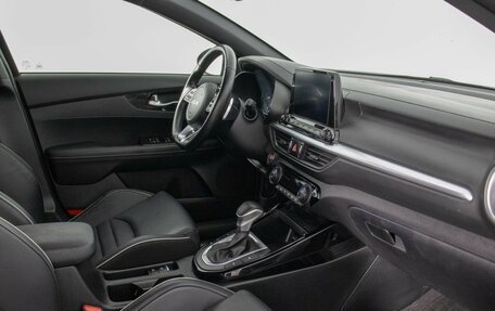KIA Cerato IV, 2022 год, 2 356 000 рублей, 9 фотография