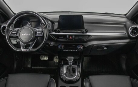 KIA Cerato IV, 2022 год, 2 356 000 рублей, 15 фотография