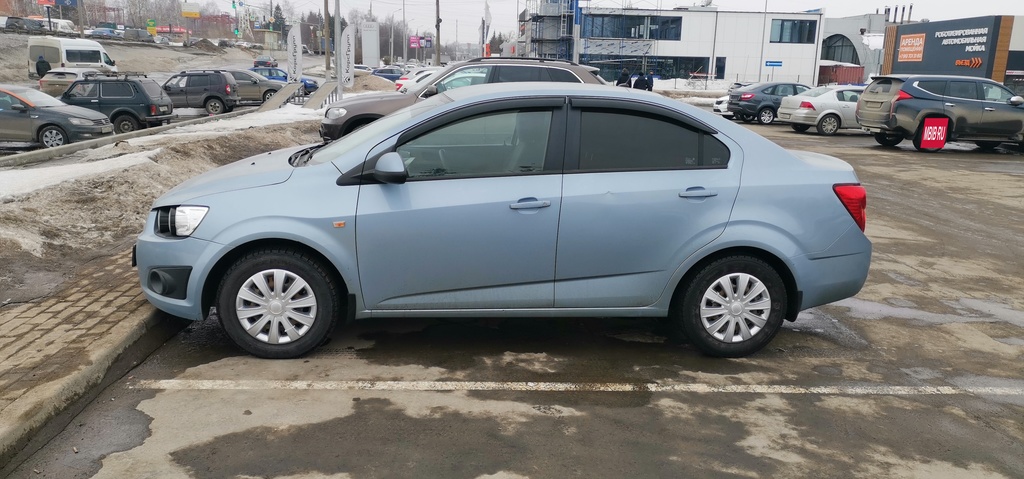 Chevrolet Aveo T300, 2013 год, 699 900 рублей, 7 фотография