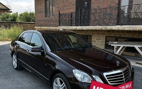 Mercedes-Benz E-Класс, 2009 год, 1 680 000 рублей, 2 фотография