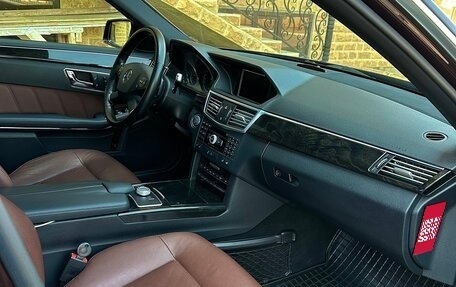 Mercedes-Benz E-Класс, 2009 год, 1 680 000 рублей, 13 фотография