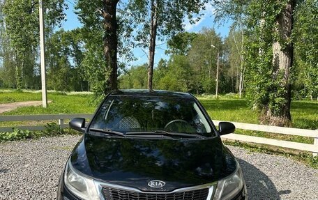 KIA Rio III рестайлинг, 2011 год, 750 000 рублей, 2 фотография