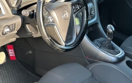 Opel Astra J, 2011 год, 890 000 рублей, 12 фотография