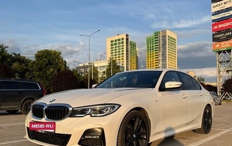 BMW 3 серия, 2019 год, 3 790 000 рублей, 9 фотография