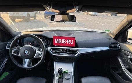 BMW 3 серия, 2019 год, 3 790 000 рублей, 18 фотография