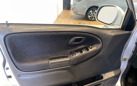Suzuki Grand Vitara, 2004 год, 450 000 рублей, 12 фотография