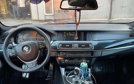 BMW 5 серия, 2011 год, 1 180 000 рублей, 8 фотография