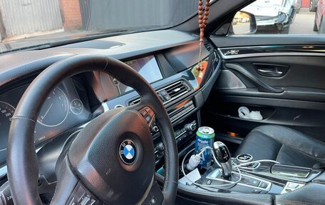 BMW 5 серия, 2011 год, 1 180 000 рублей, 7 фотография