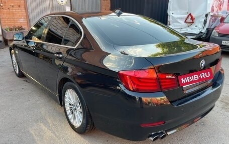 BMW 5 серия, 2011 год, 1 180 000 рублей, 4 фотография