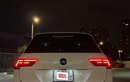 Volkswagen Tiguan II, 2021 год, 3 380 000 рублей, 3 фотография