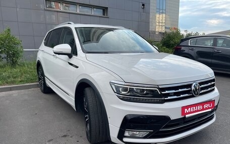 Volkswagen Tiguan II, 2021 год, 3 380 000 рублей, 9 фотография