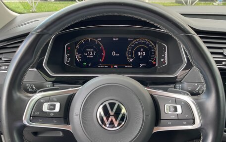 Volkswagen Tiguan II, 2021 год, 3 380 000 рублей, 13 фотография